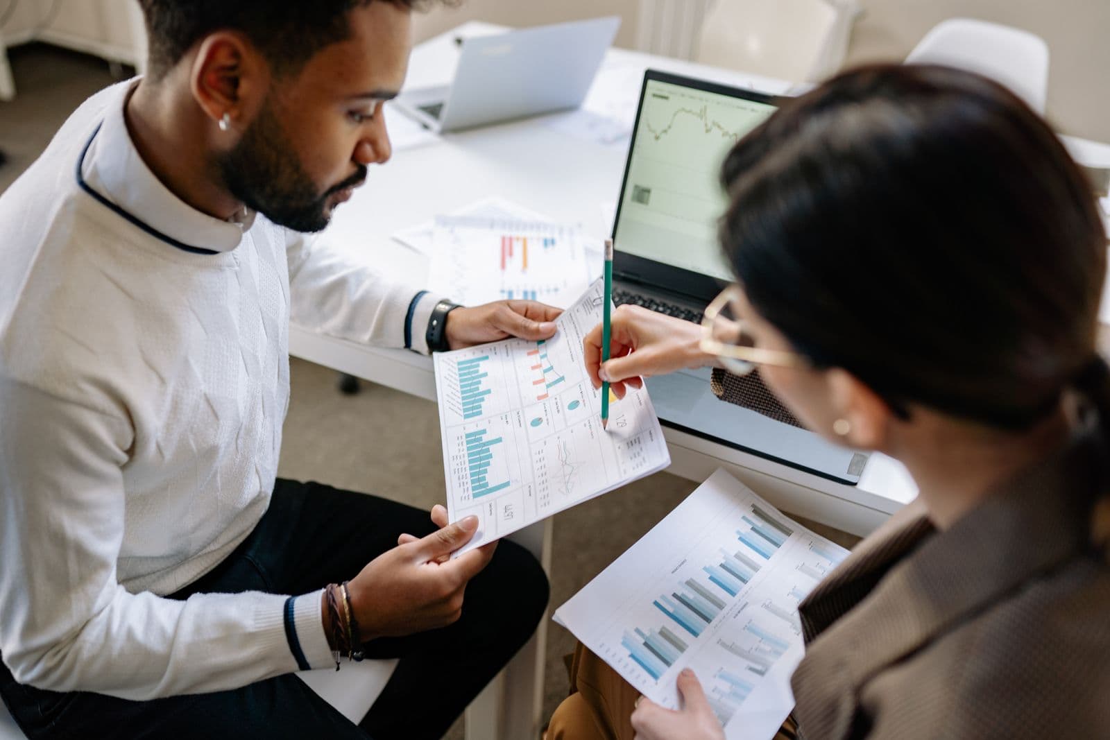 How to Build an SEO Reporting Dashboard for Clients That Actually Gets Read