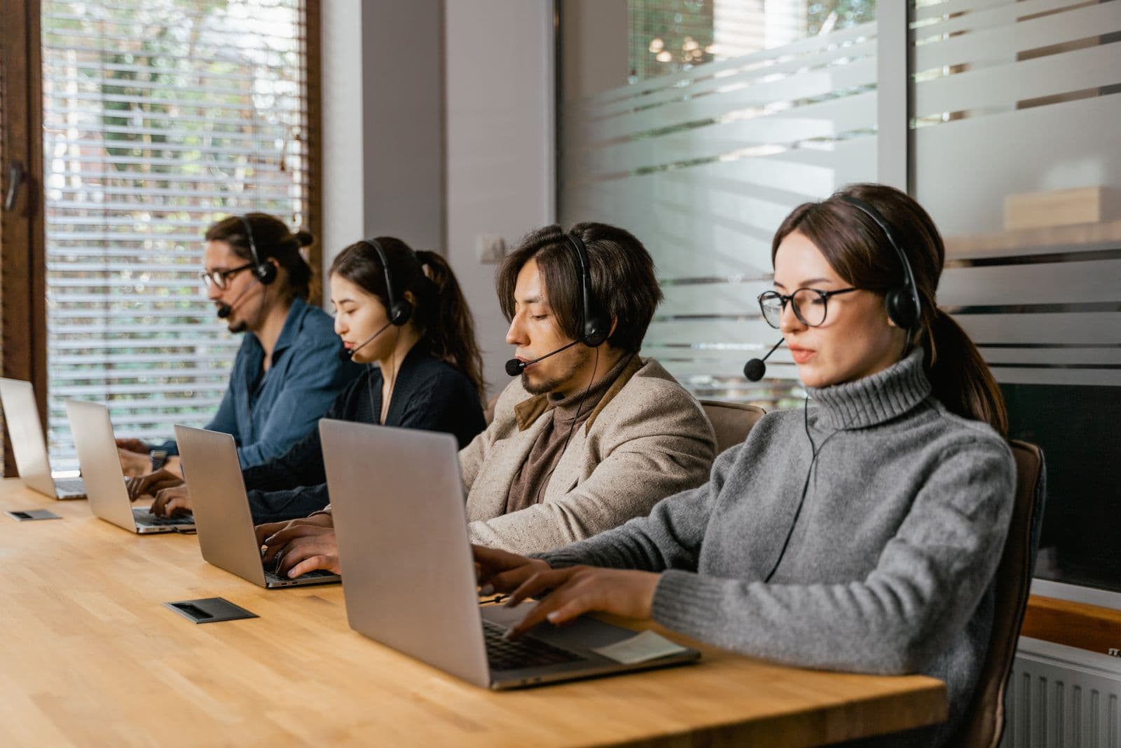 How to Build a Website Knowledge Base That Reduces Support Tickets
